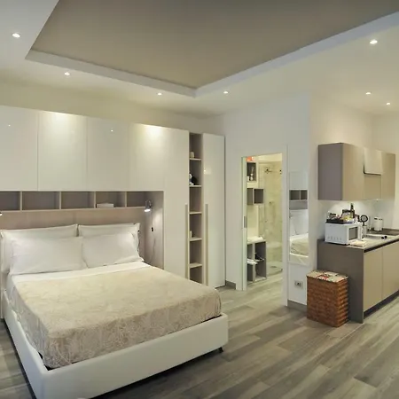 Апартаменты Andrea Luxury Strada Maggiore Studio 1 *